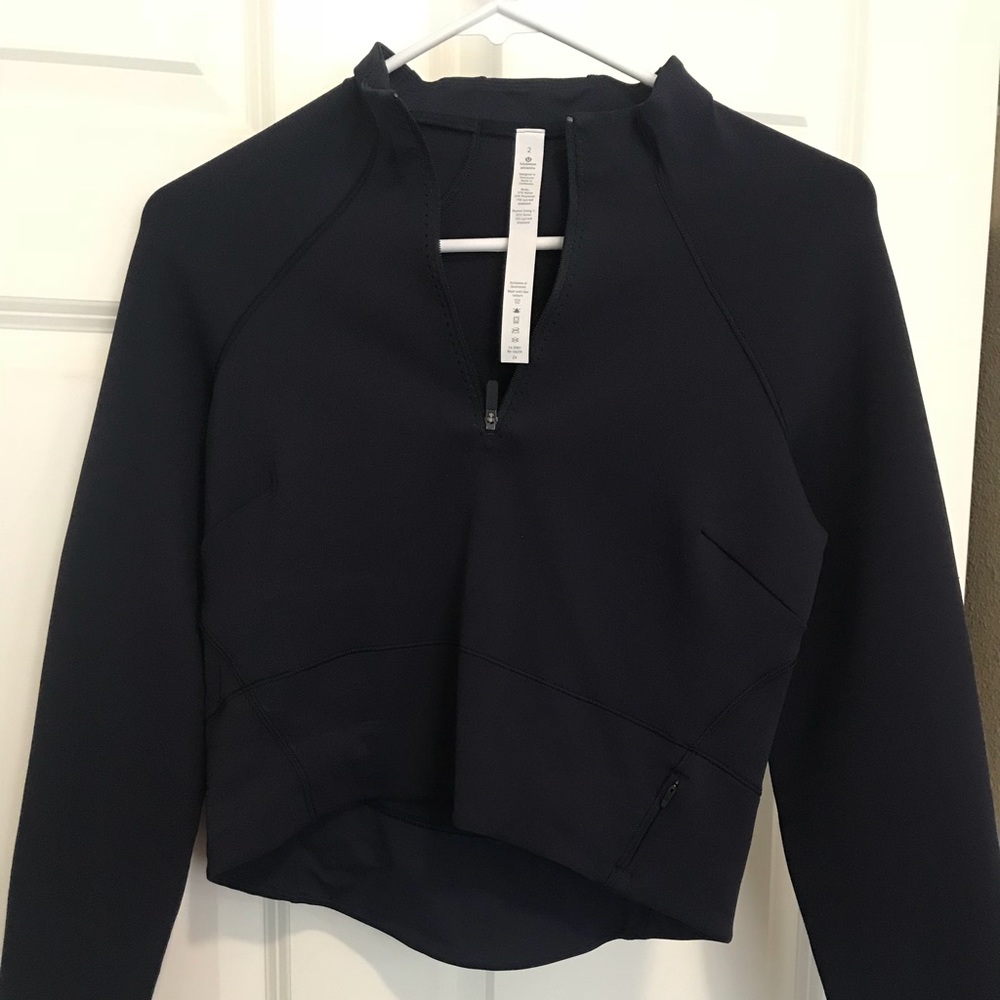 Lululemon top